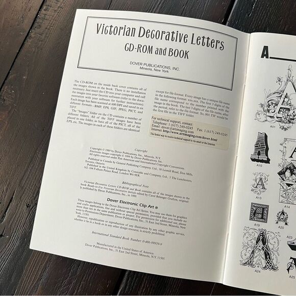 Victorian Decorative Letters CD-ROM and book Dover Electronic Clip Art - Picture 3 of 7